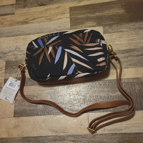 Sseko Bags Sseko Crossbody Purse New With Tags Poshmark